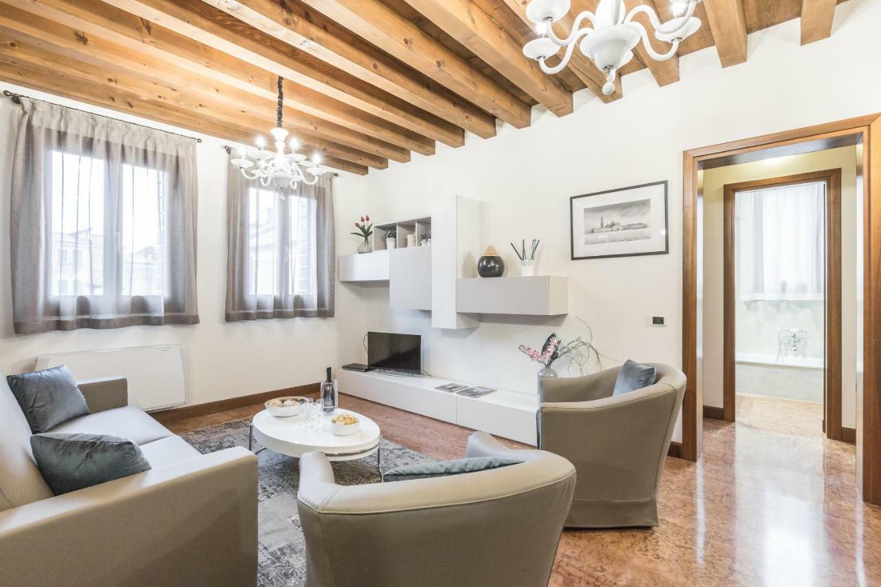 Ca' Del Monastero 6 Collection Chic Apartment For 4 Guests With Lift Veneza Exterior foto